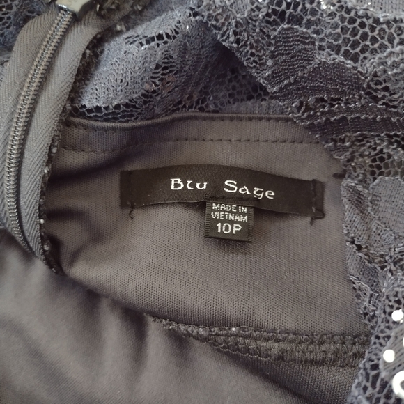 Dark gray sequin gown - Picture 3 of 5